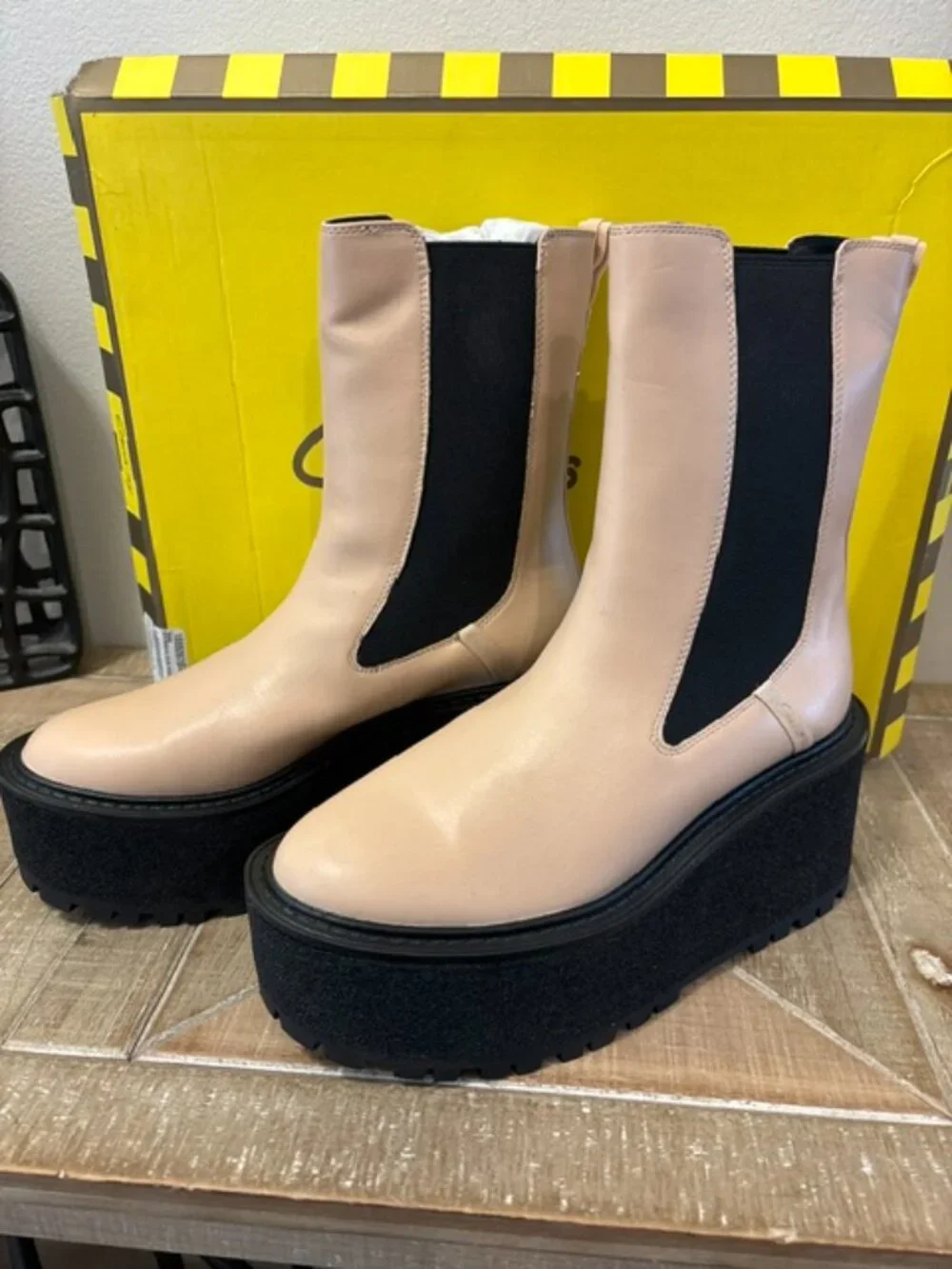 NEW Circus NY Susan Blonde Boots Women Sizes 8 or 8.5